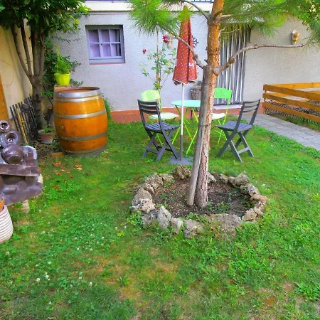 Le Repaire Relais Motard Chambre D Hotes *